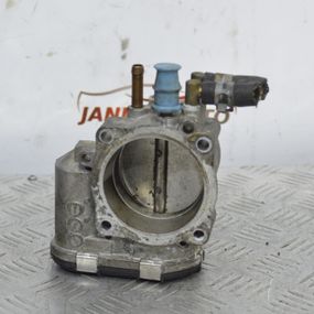 Дросельна заслінка Audi A4 A6 A8 дросель Ауді А4 А6 А8 078133062B