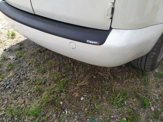 Накладка на задній бампер (ABS) для Volkswagen Caddy 2010-2015рр | Зображення 2