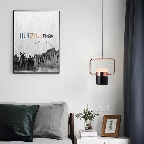 Люстра світлодіодна підвісна LED світильник для квартири на стелю лед 26150 Золото 22-100х19х19 см. | Зображення 1