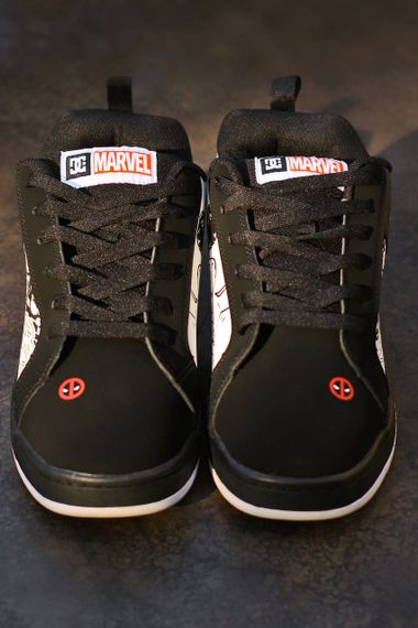 Кросівки DC Court Graffik XKWR Marvel , DC Court Graffik XKWR Marvel 42 26.5 | Зображення 1