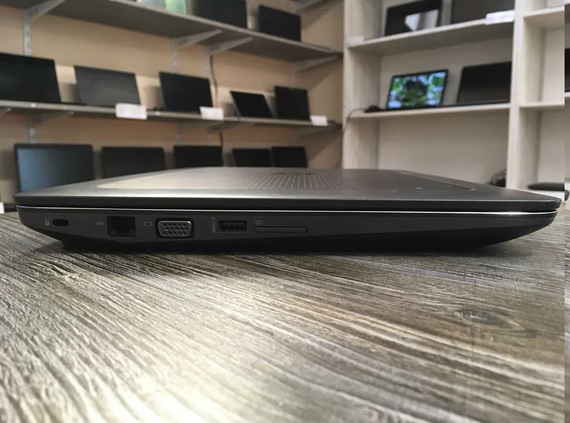 Ноутбук HP ZBook 15 G4  15.6 FHD/i7-7820HQ/16Gb/Quadro M2200 4GB/512GB SSD | Зображення 2
