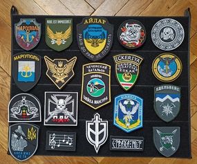 Стенд для шевронов 20*100см (черный)
