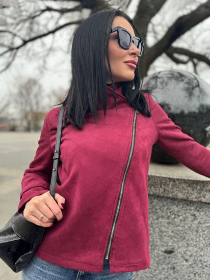 Женская замшевая куртка-косуха весенняя GF01221 цвет бордовый, размер 50/52 | Зображення 4