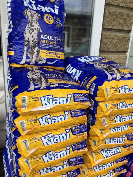 Kiani Adult Chicken 10 кг | Сухий корм для собак усіх порід | 50% тваринного білка 🐕 + смак курки | Зображення 1