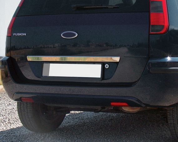 Накладка над номером на кришку багажника (нерж.) Carmos - Турецька сталь для Ford Fusion 2002-2009 рр