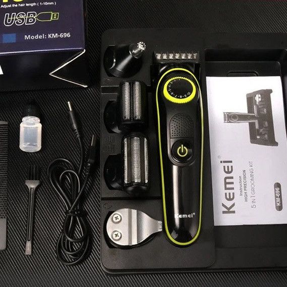 Багатофункціональна бритва Kemei KM-696: акумуляторний триммер з насадками для бороди та волосся. | Зображення 3