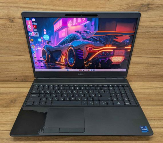 Мобільна робоча станція Dell Precision 7560 / 15.6" (3840x2160) IPS / Intel Xeon W-11855M (6 (12) ядер по 3.2 - 4.9 GHz) / 32 GB DDR4 / 512 GB SSD / nVidia RTX A3000, 6 GB GDDR6, 192-bit / WebCam / HDMI / Windows 11 б/в + Подарунок Миша / USB | Зображення 1