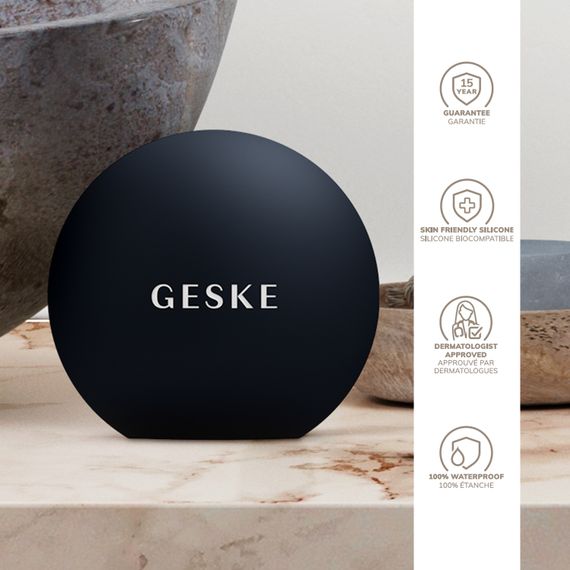 Пристрій для збільшення обʼєму губ GESKE Lip Volumizer&Booster 4в1 Small black | Зображення 2