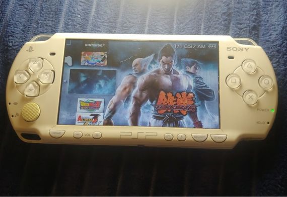 Консоль Sony PlayStation Portable PSP-3000  32GB Silver  бу