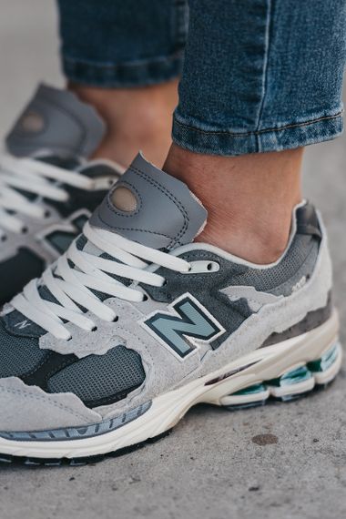 Кросівки New 2002R весна / літо / осінь 0639