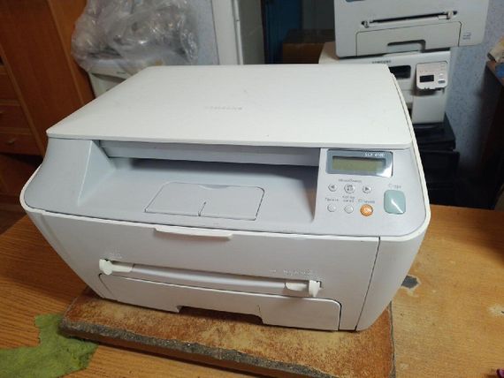 МФУ Samsung SCX-4100 / Лазерная монохромная печать / 600x600 dpi / A4 / 14 стр/мин / USB 2.0, LPT б/у | Зображення 1
