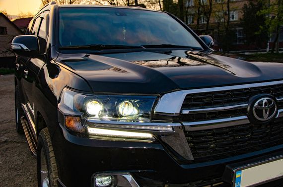 Передня оптика 2016-2024 (Executive) для Toyota Land Cruiser 200 | Зображення 6
