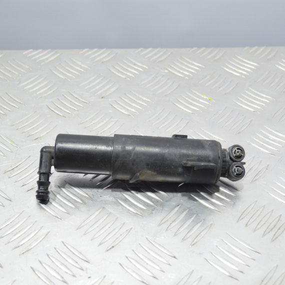 Форсунка омивача фар ліва Audi A4 B8 2011-2016 Омивач фар Ауді а4 б8 8K0955101A