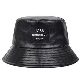 Чорна панама зі штучної шкіри Brooklyn 54-57р (253)