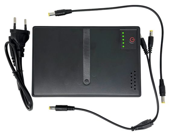 Джерело безперебійного живлення 8800 mAh USB, 5V / 9 V / 12 V для роутера та іншої техніки ДБЖ UPS DC1018L павербанк УПС