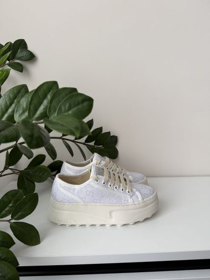 Кросівки жіночі білі New Gu4i  весна / осінь 2460 40 25.5 | Зображення 4