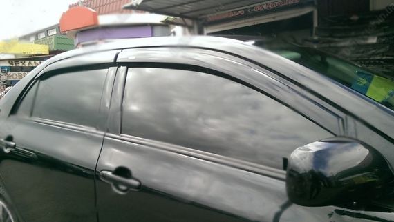 Вітровики (4 шт, HIC) для Toyota Corolla 2007-2013 років | Зображення 1