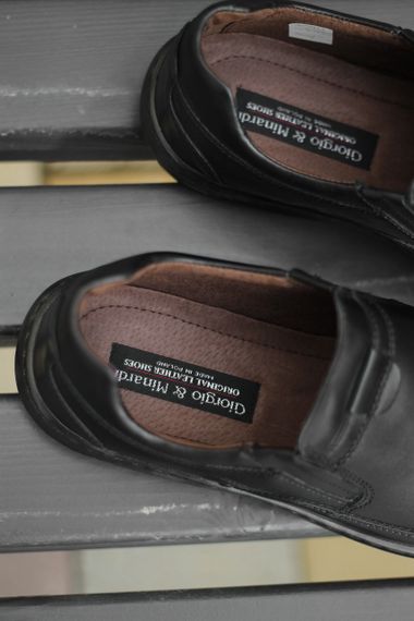 Елегантні чорні туфлі без шнурівки – твій комфорт у кожному кроці 41 розмір | Зображення 3