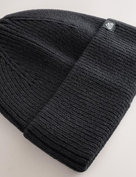 Дитяча демісезонна шапка-біні для хлопчика NEXT 50 см Чорна (26091702A) | Зображення 1