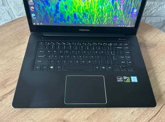 Ноутбук Сенсорний Samsung NP940Z5L 15.6"4K IPS i7 6700HQ 16Gb SSD256Gb GTX950M Б/В | Зображення 2
