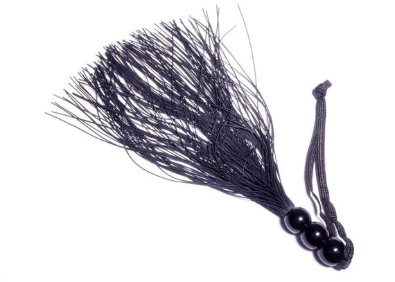Батіг Silicone Whip Black 10 - Fetish Boss Series sexstyle | Зображення 3