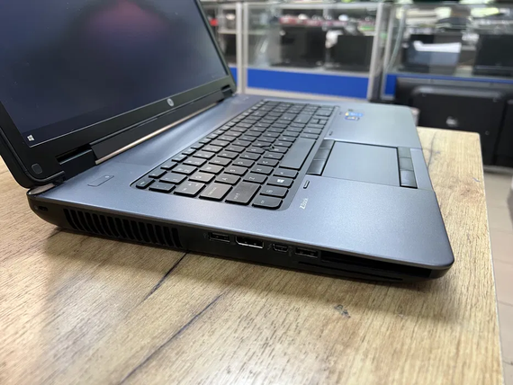 Ноутбук HP ZBook 17 G2 17.3 HD+ i7 4810MQ/16Gb/HDD 1000Gb/FirePro M6100-2Gb | Зображення 3