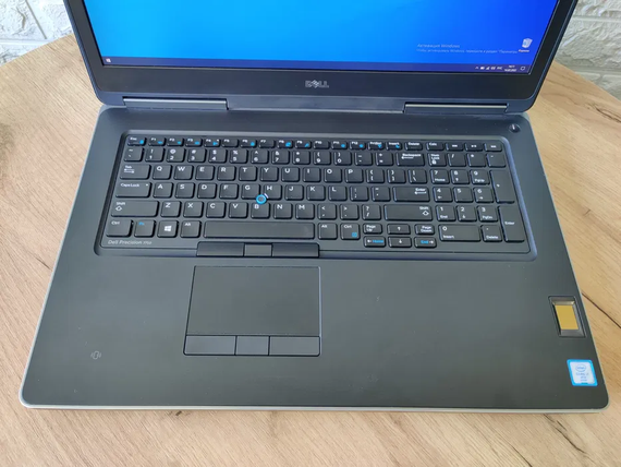 Ноутбук Dell Precision 7710/17.3 IPS/i7 6820HQ/8Gb/SSD240Gb/FirePro W5170M-2Gb | Зображення 1