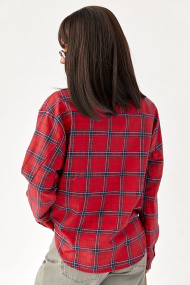 Клітчаста сорочка з напівкруглим низом - червоний цвет, S (є розміри) | Зображення 1