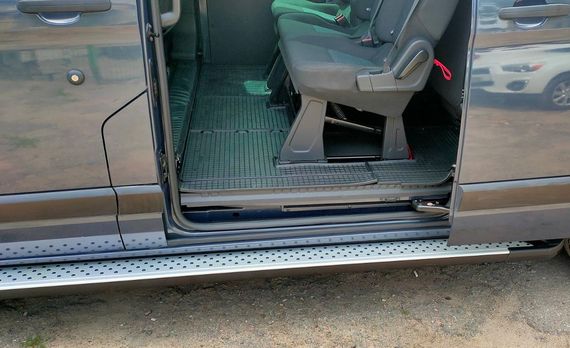 Бокові пороги Allmond Grey (2 шт., алюм.) Коротка база для Ford Custom 2013-2024 рр | Зображення 2