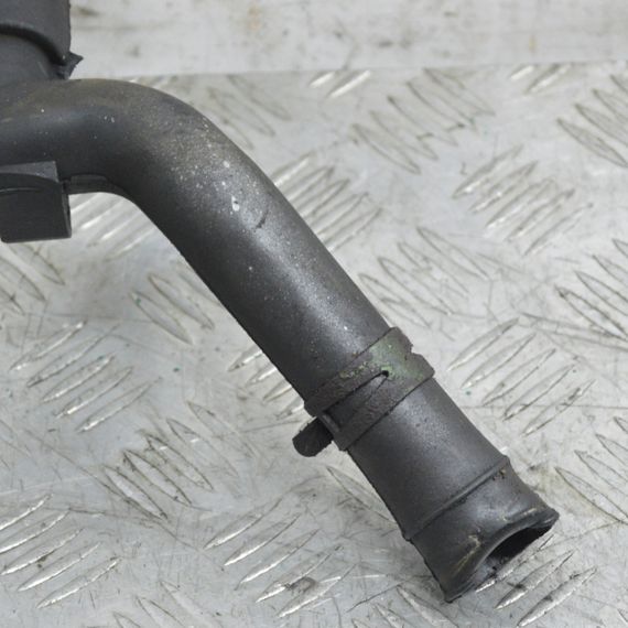 Шланг вентиляції картерних газів Ford Focus II C-Max 2004-2011 Патрубок вентиляції картера Форд 4M5Q6K869AB | Зображення 3