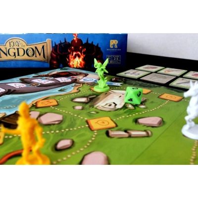 Настольная игра Restoration Games Key to the Kingdom (Ключ в Королевство, Английский) (857476008227) | Зображення 4