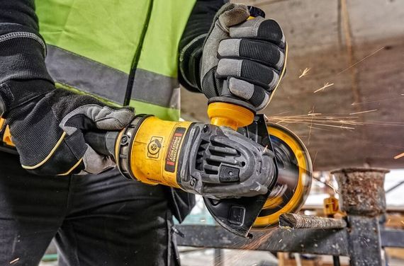 Шліфмашина кутова-болгарка DeWalt акумуляторна безщіткова з АКБ та ЗП DCG418SHDX2 | Зображення 5