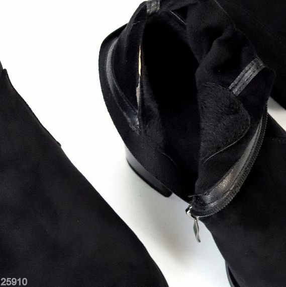 Шикарні чорні замшеві ботфорти на високих зручних підборах | Зображення 2