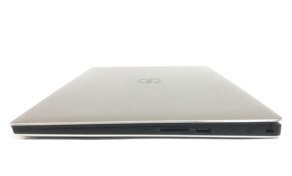 Мобільна робоча станція Dell Precision 5510 / 15,6" (1920x1080) IPS / Intel Xeon E3-1505M v5 (4 (8) ядра по 2,8 - 3,7 ГГц) / 16 ГБ DDR4 / 512 ГБ SSD / nVidia Quadro M1000M, 2 ГБ GDDR5, 128-біт / WebCam / Win 10 Pro б/в | Зображення 4