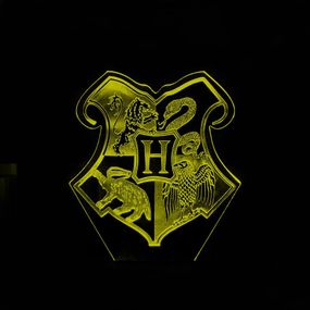 Акриловий світильник-нічник Hogwarts School жовтий tty-n002077