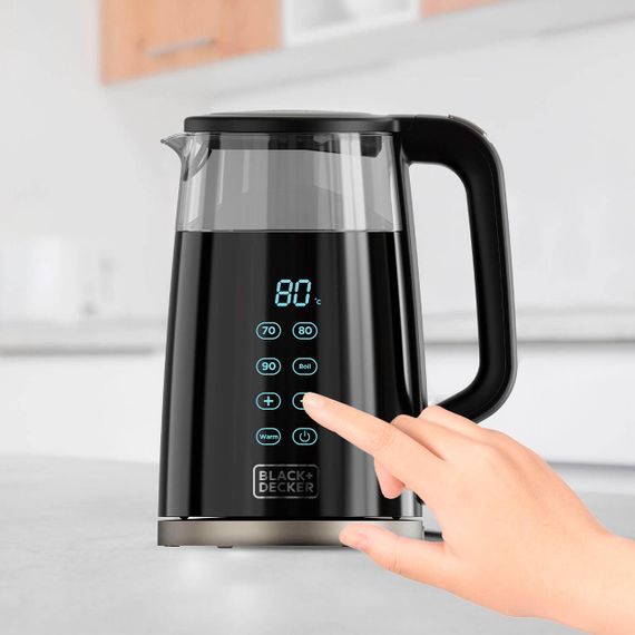 Електрочайник BLACK+DECKER BXKE2206E | Зображення 1