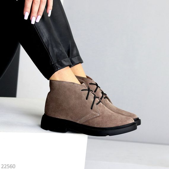 Модні практичні низькі черевики натуральна замша колір Капучіно | Зображення 7