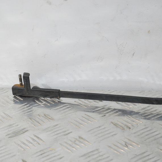 Щіткотримач лівий Volkswagen Golf Plus 2005-2014 Повідець склоочисника передній лівий Фольксваген Гольф Плюс 5M0955409A | Зображення 1