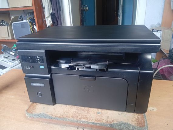 МФУ HP LaserJet Pro M1132MFP / Лазерная монохромная печать / 600x600 dpi / A4 / 18 стр/мин / USB 2.0 / Дуплекс б/у | Зображення 2