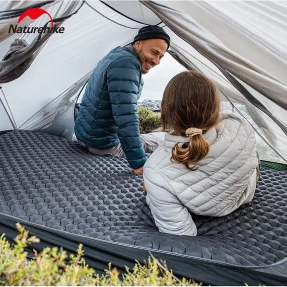Матрац надувний надлегкий Naturehike CNH22DZ018, із мішком для надування, прямокутний чорний 196 см | Зображення 4