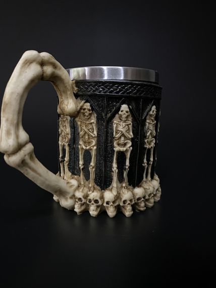 Кружка Некромант 400 мл — готичний 3D келих із нержавіючої сталі та епоксидної смоли | Зображення 3