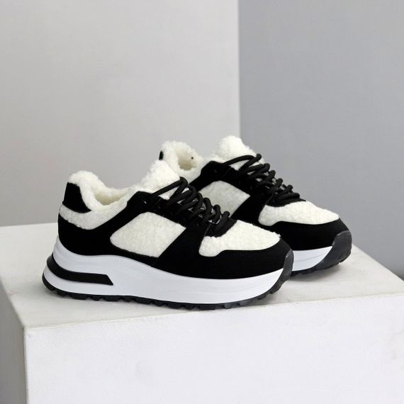 Молодіжні теплі чарівні чорно-білі кросівки шок-ціна | Зображення 7