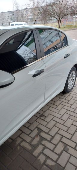 Нижні молдинги стекол темний хром (нерж) Sedan/HB (4 штуки) для Fiat Tipo 2016-2024 рр | Зображення 6