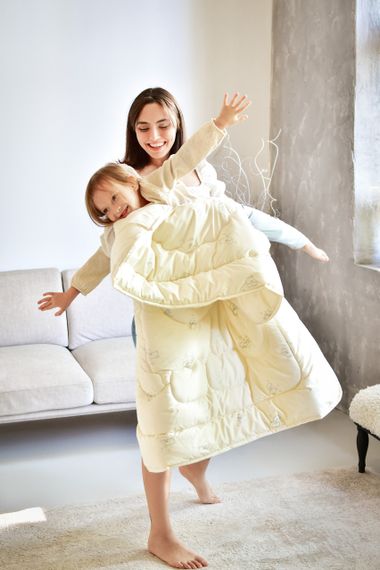 Одеяло детское PAPAELLA 100х135, овечья шерсть 70%, микрофибра, теплое, молочное (8-11679) | Зображення 7