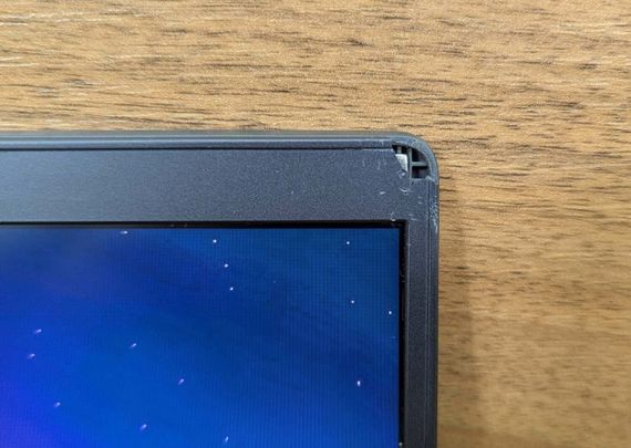 Ультрабук Б-клас Dell Latitude 7430 / 14" (1920x1080) IPS / Intel Core i7-1265U (10 (12) ядер по 3.6 - 4.8 GHz) / 16 GB DDR4 / 256 GB SSD / Intel Iris Xe Graphics / WebCam / TouchID / Windows 11 б/в + Подарунок Бездротова миша / USB | Зображення 2