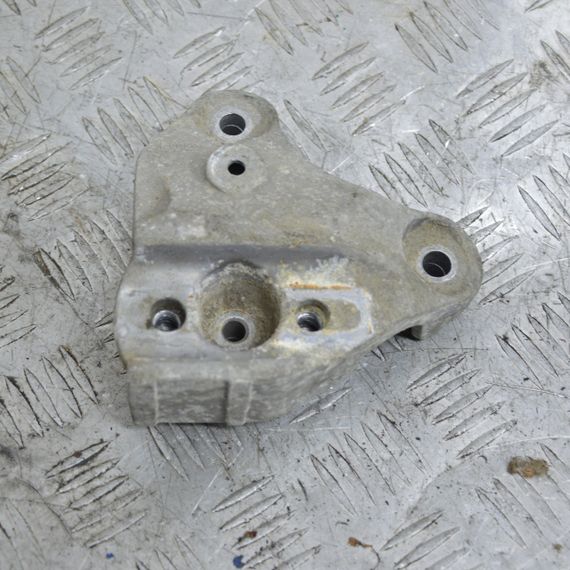 Кронштейн КПП 1.4 / 1.6 HDI Peugeot 207 2006-2012 Кріплення опори коробки передач Пежо 207 326B42 | Зображення 2