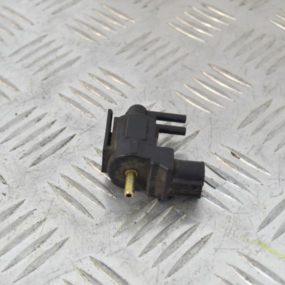 Вакуумний клапан 2.0 Mazda 6 2002-2007 Клапан датчик електромагнітний Мазда 6 K5T44173 | Зображення 1