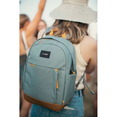 Рюкзак туристичний Pacsafe GO 15L backpack свіжий м&apos;ятний (35110528) | Зображення 9