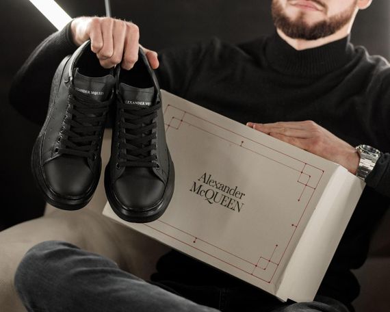 Кросівки Alexander McQueen Full Black / Маквіни чорні з чорною підошвою | Зображення 2