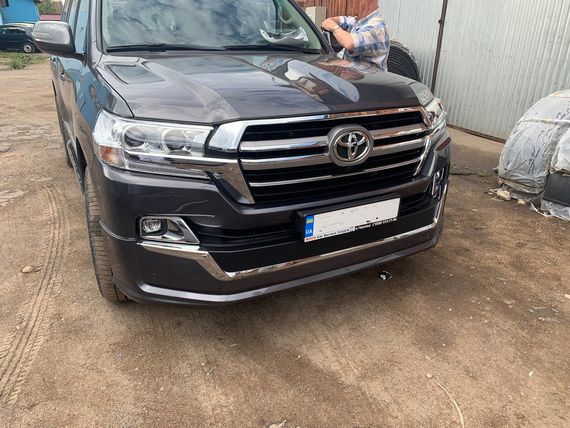 Комплект обвесов 2016-2024 (Executive 2019) Белый цвет для Toyota Land Cruiser 200 | Зображення 8